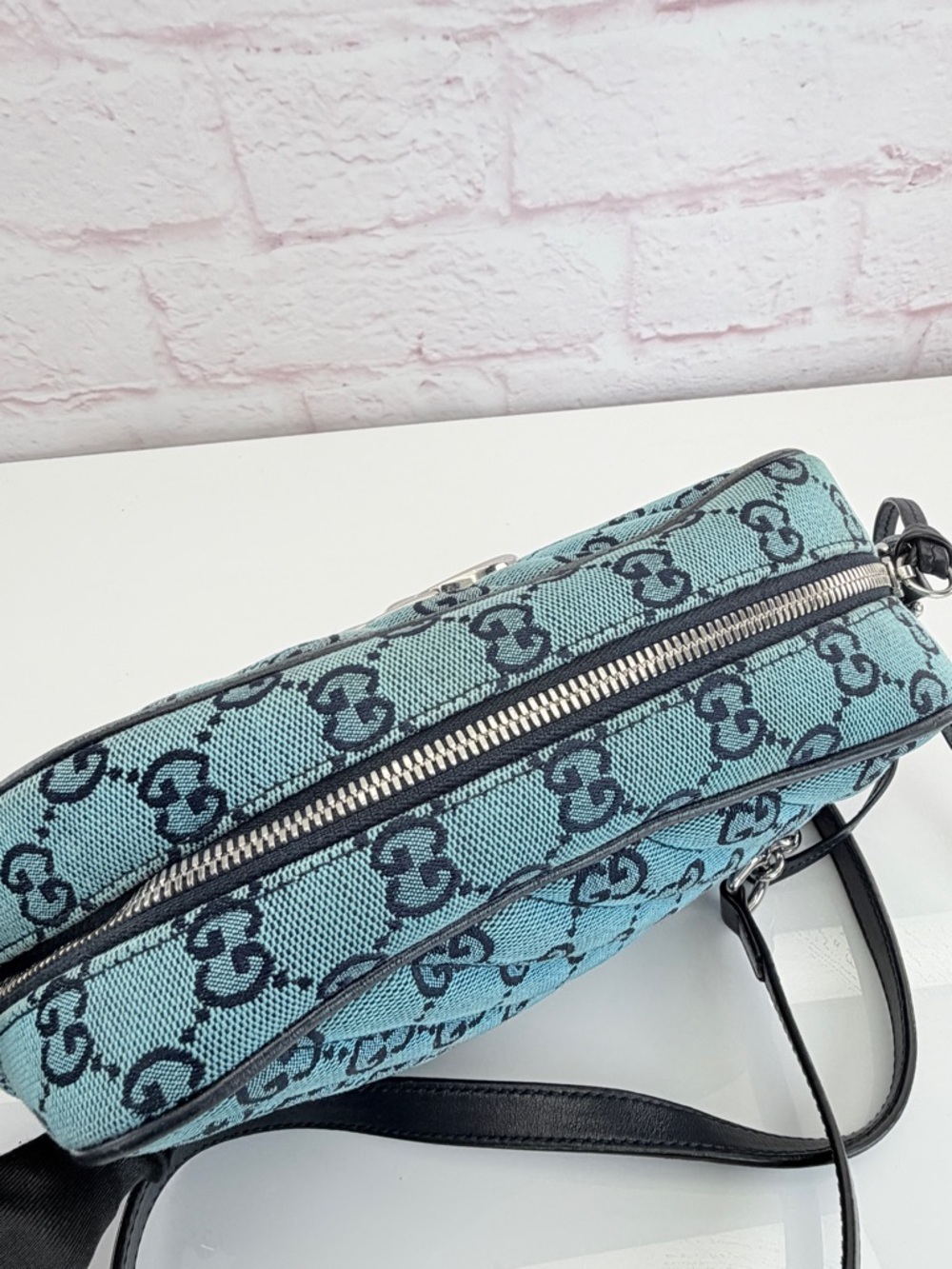 Gucci Blue GG Supreme Canvas Crossbody with Black Leather Trim - Picture 10 of 16